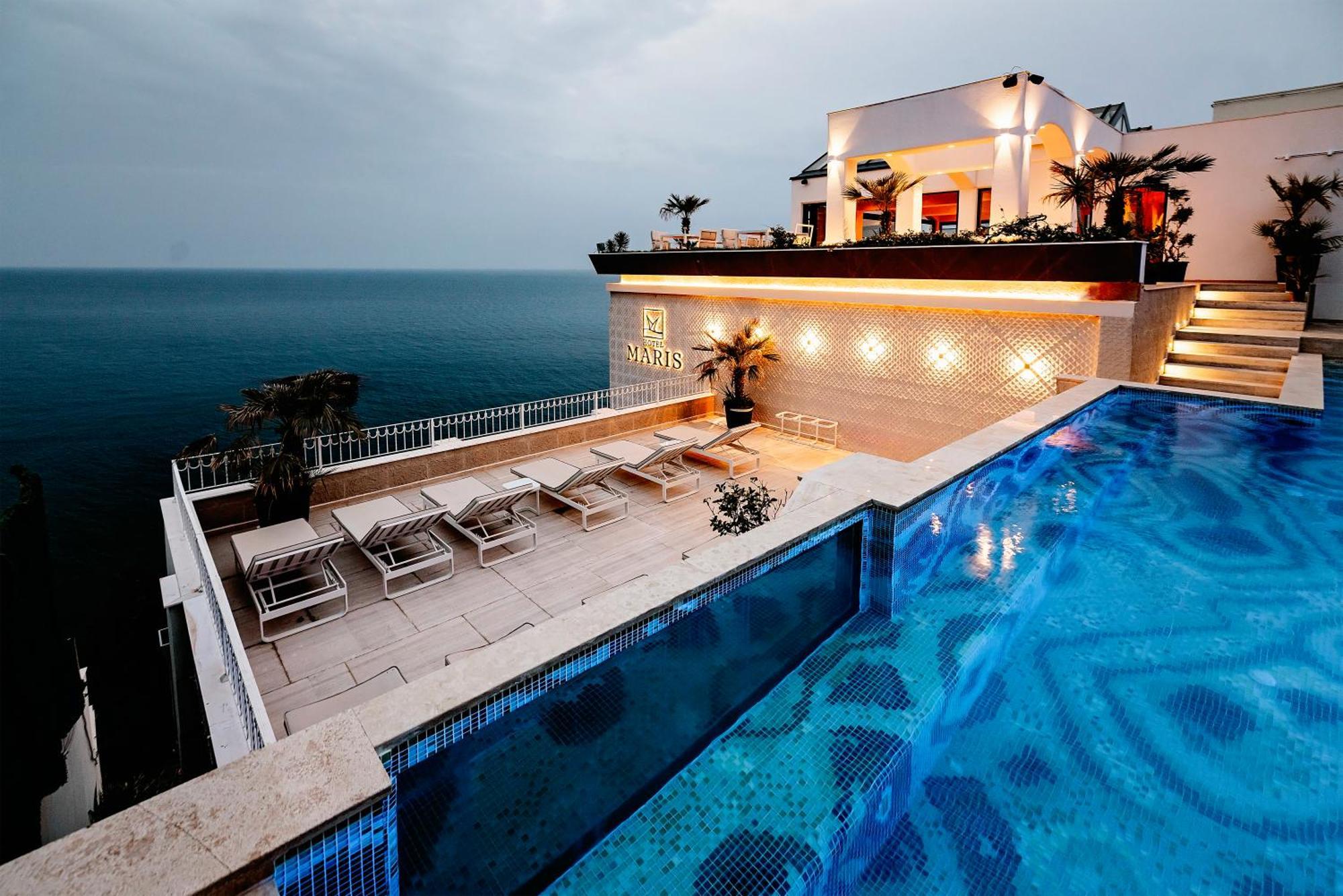 Hotel Maris Ulcinj Exteriér fotografie