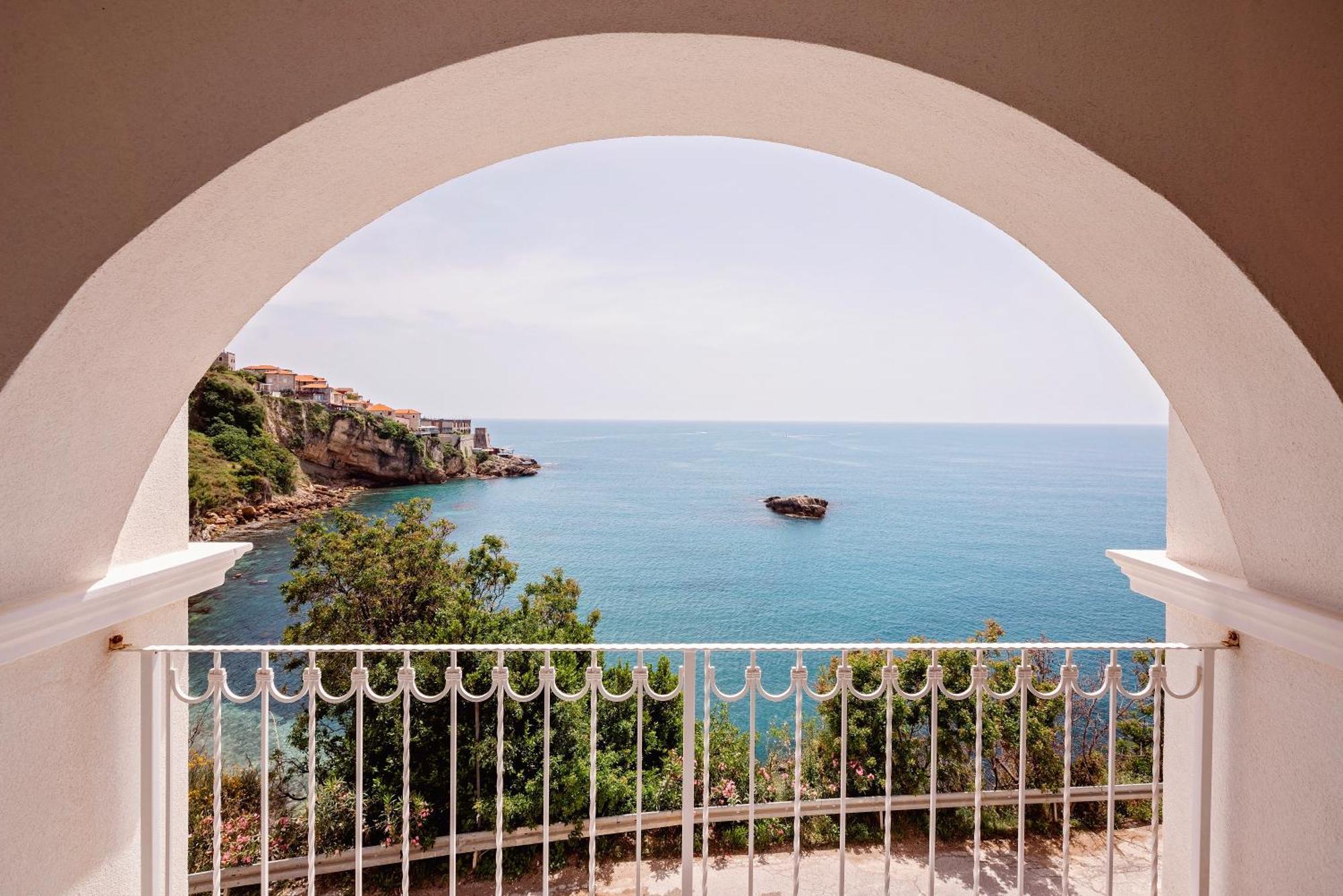 Hotel Maris Ulcinj Exteriér fotografie