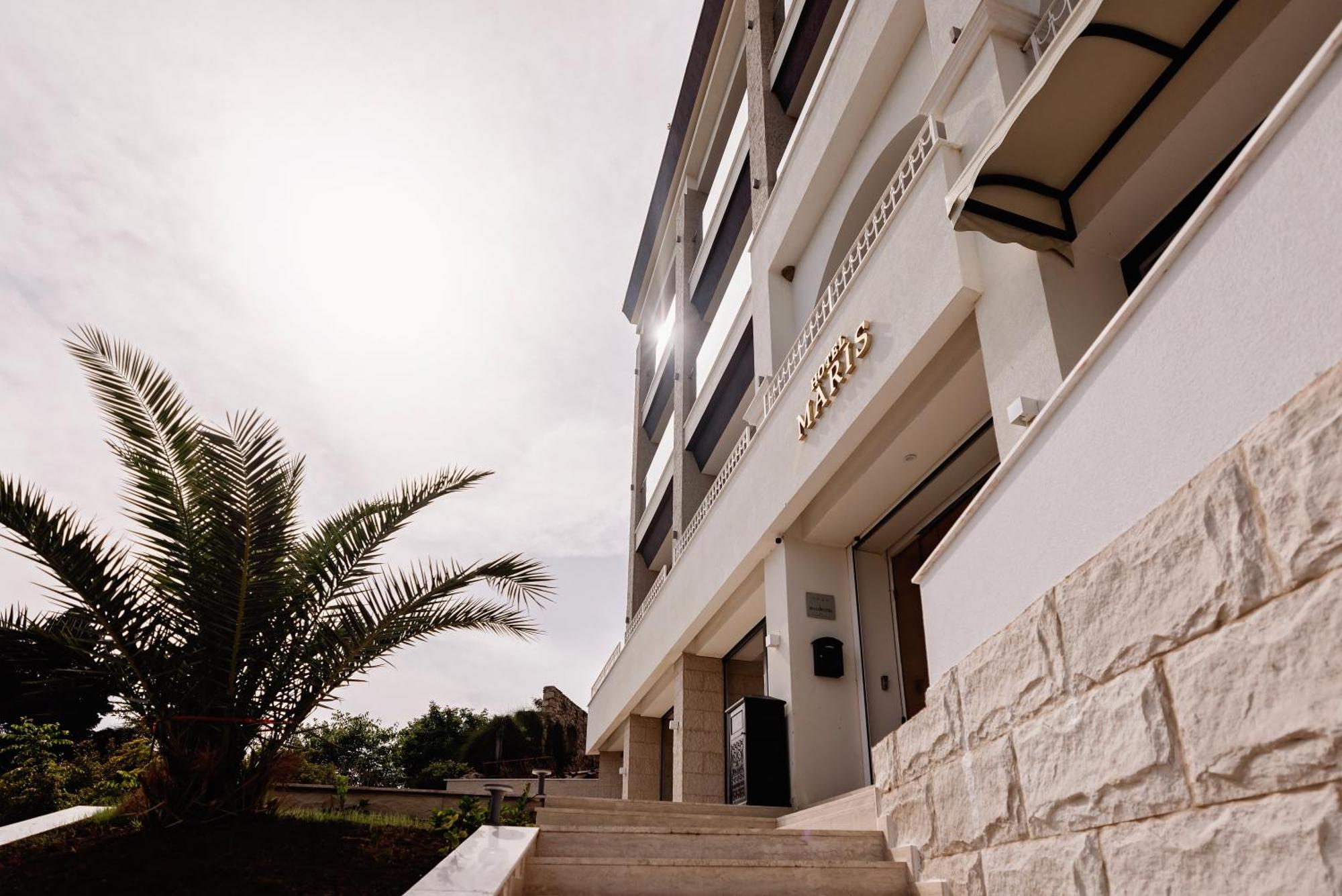 Hotel Maris Ulcinj Exteriér fotografie